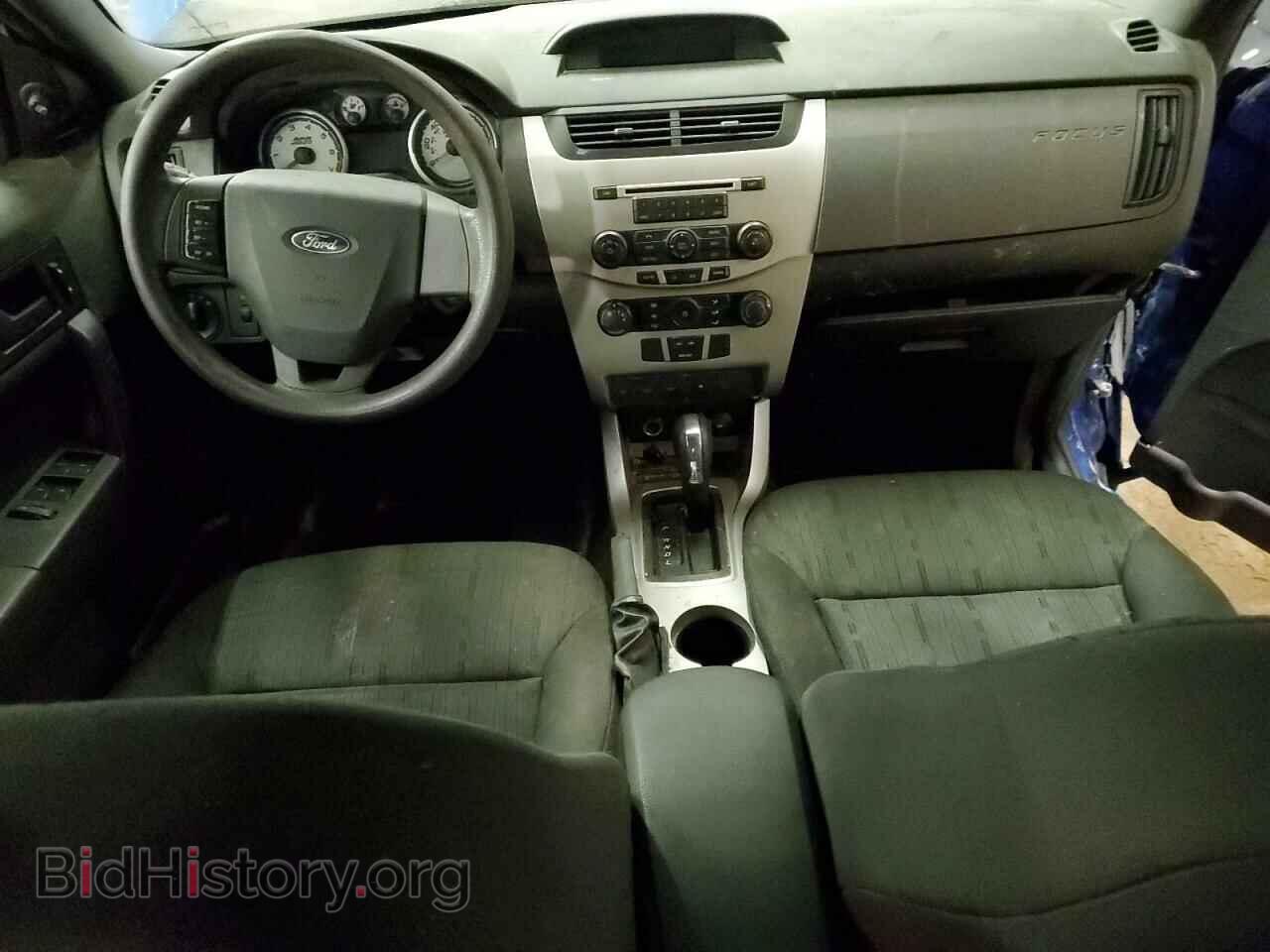 2011 FORD FOCUS - VIN: 1FAHP3FN8BW103000 - Photo 8