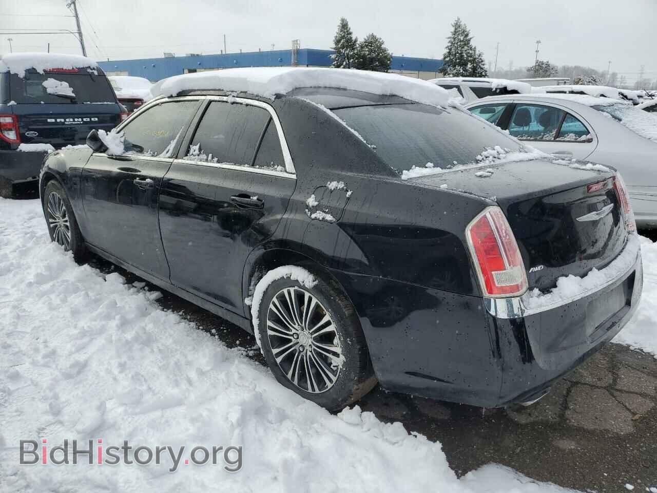 2014 CHRYSLER 300 - VIN: 2C3CCAGG2EH181574 - Фото 2
