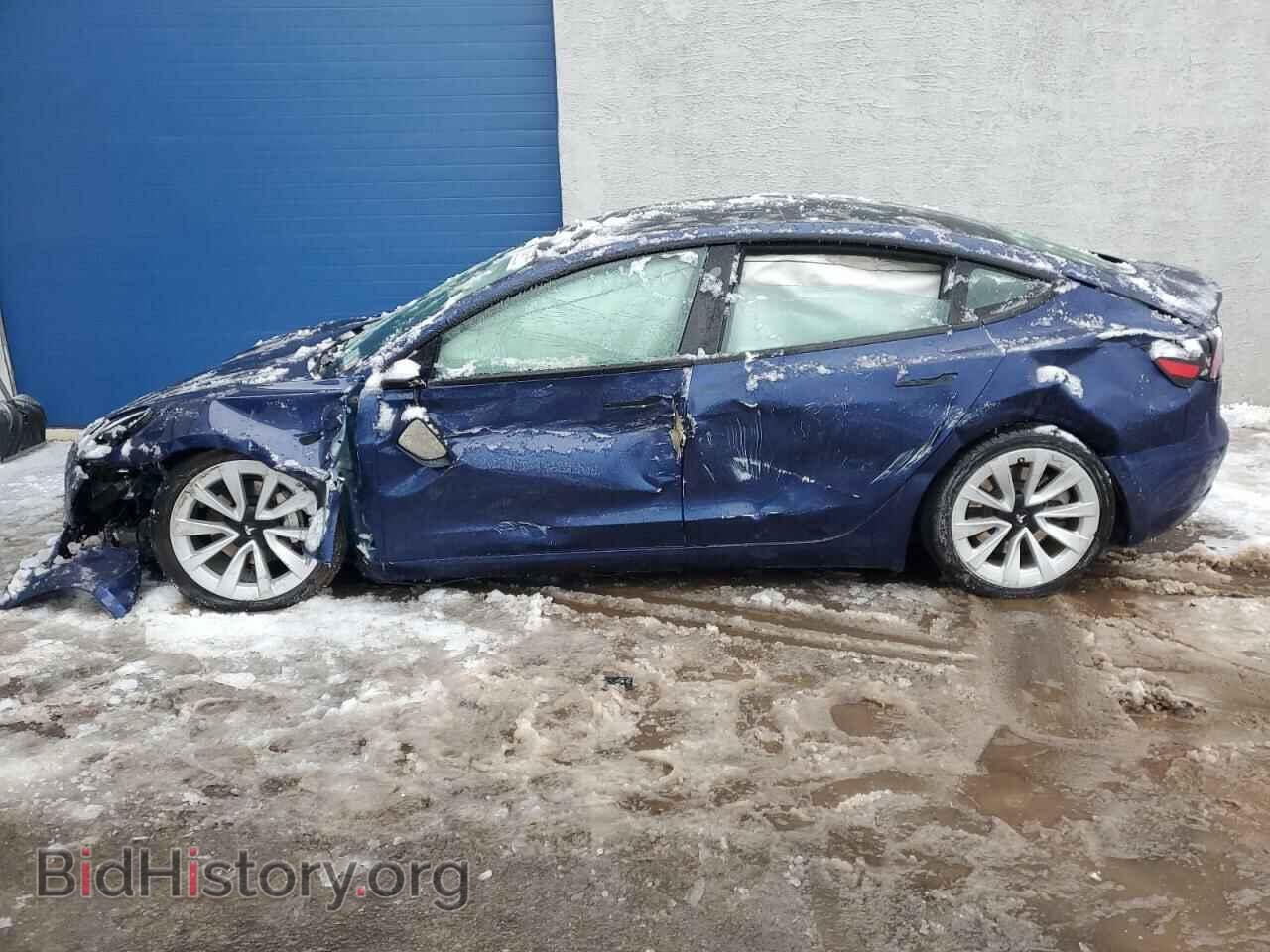 Фотография 5YJ3E1EA2NF372597 - TESLA MODEL 3 2022
