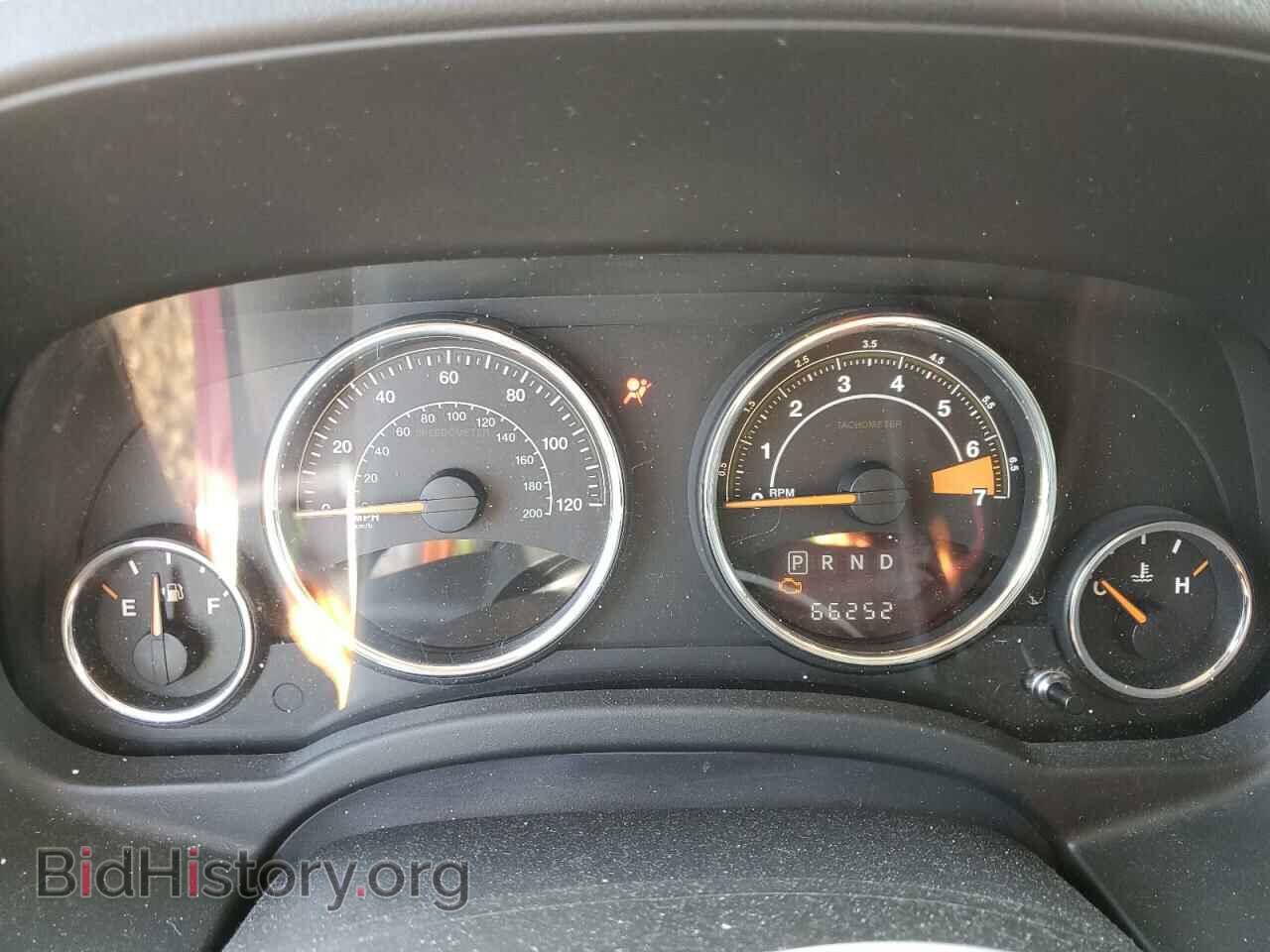 2014 JEEP COMPASS - VIN: 1C4NJCEA8ED681692 - Фото 9