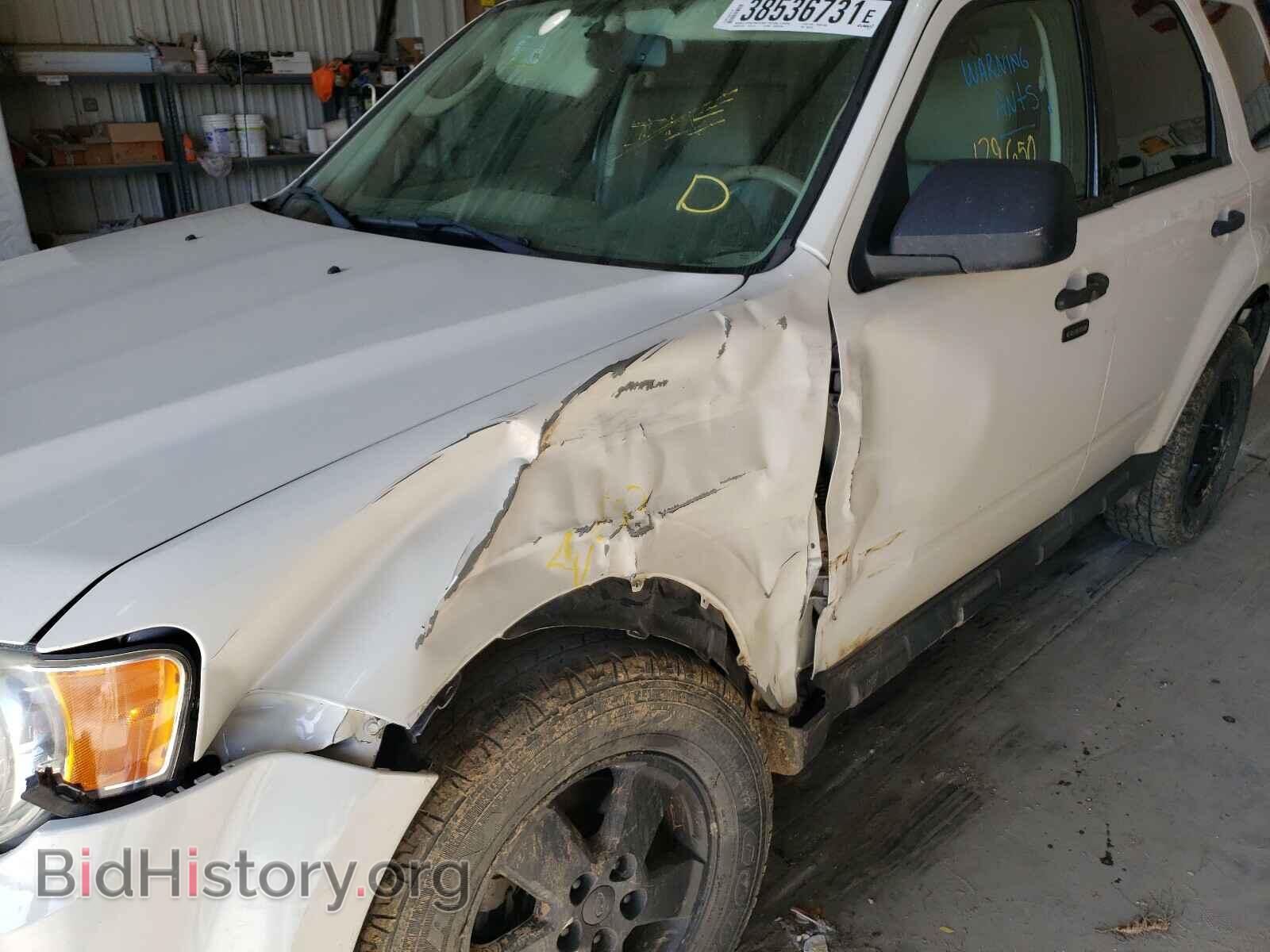 2012 FORD ESCAPE - VIN: 1FMCU9D79CKB63201 - Photo 9