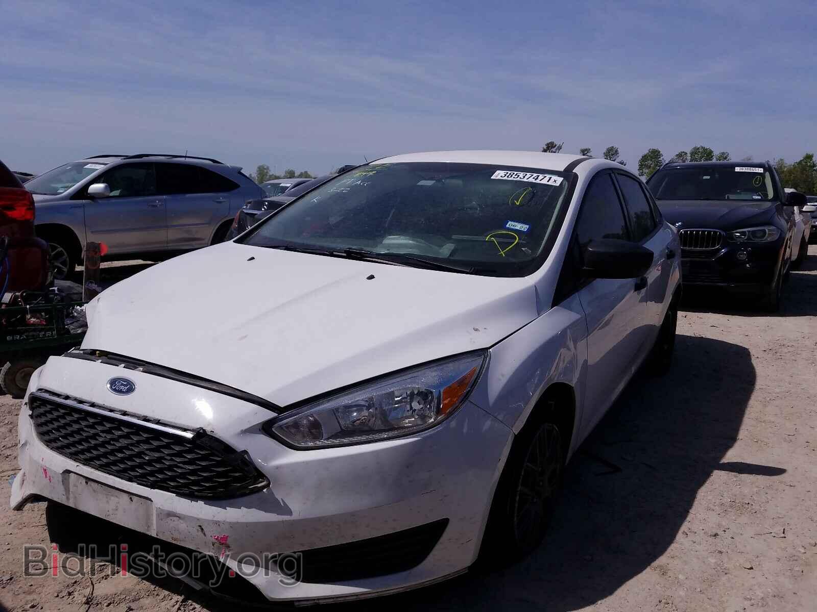 2016 FORD FOCUS - VIN: 1FADP3E24GL225156 - Фото 2