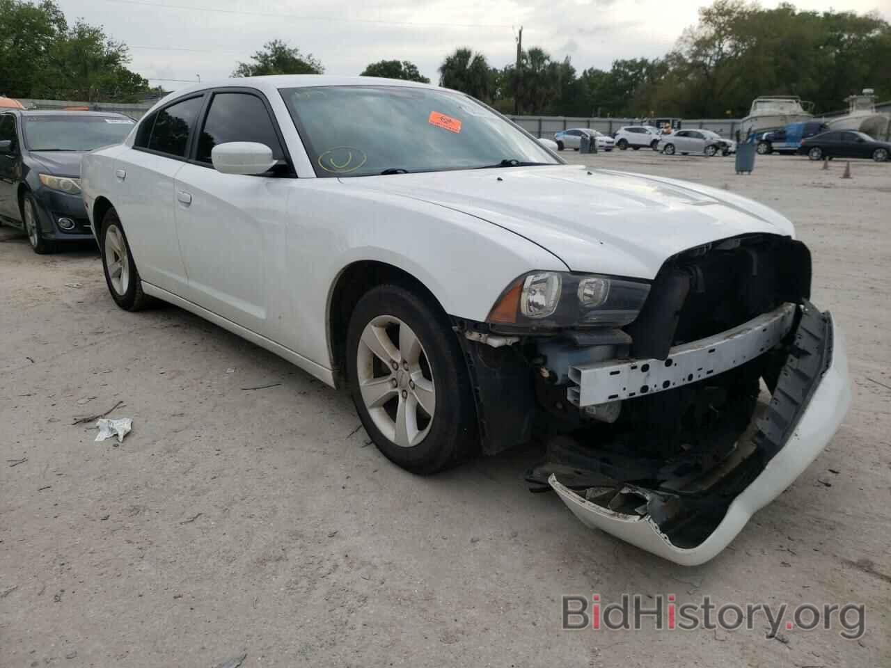 Photo 2C3CDXBGXEH285205 - DODGE CHARGER 2014