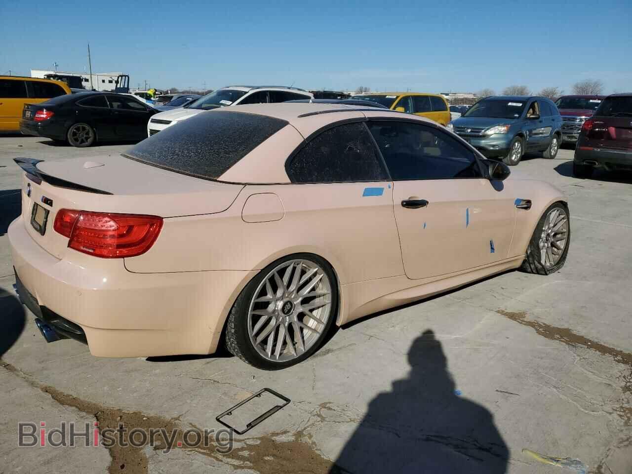2011 BMW M3 - VIN: WBSDX9C59BE399434 - Фото 3