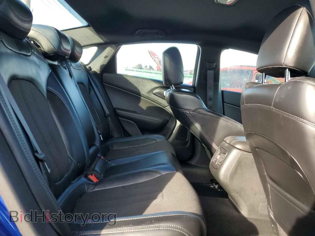 2016 CHRYSLER 200 - VIN: 1C3CCCBB5GN100391 - Photo 10