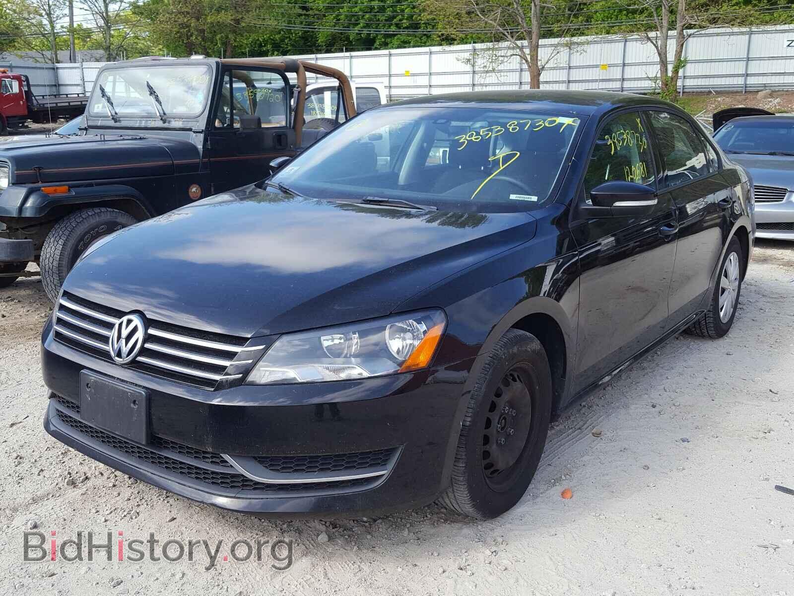 2013 VOLKSWAGEN PASSAT - VIN: 1VWAP7A35DC060472 - Фото 2