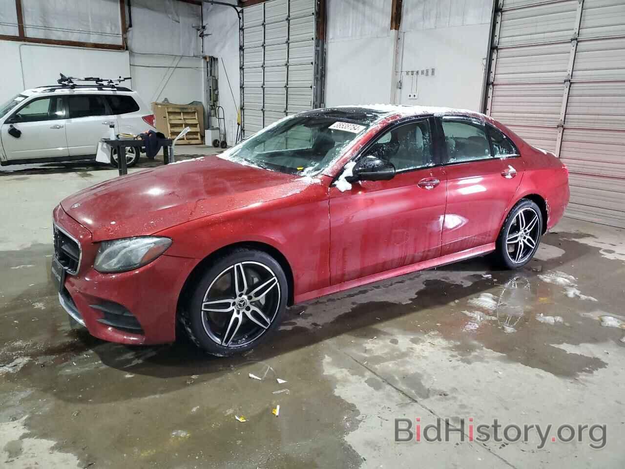 Фотография WDDZF6JB5KA517595 - MERCEDES-BENZ E-CLASS 2019