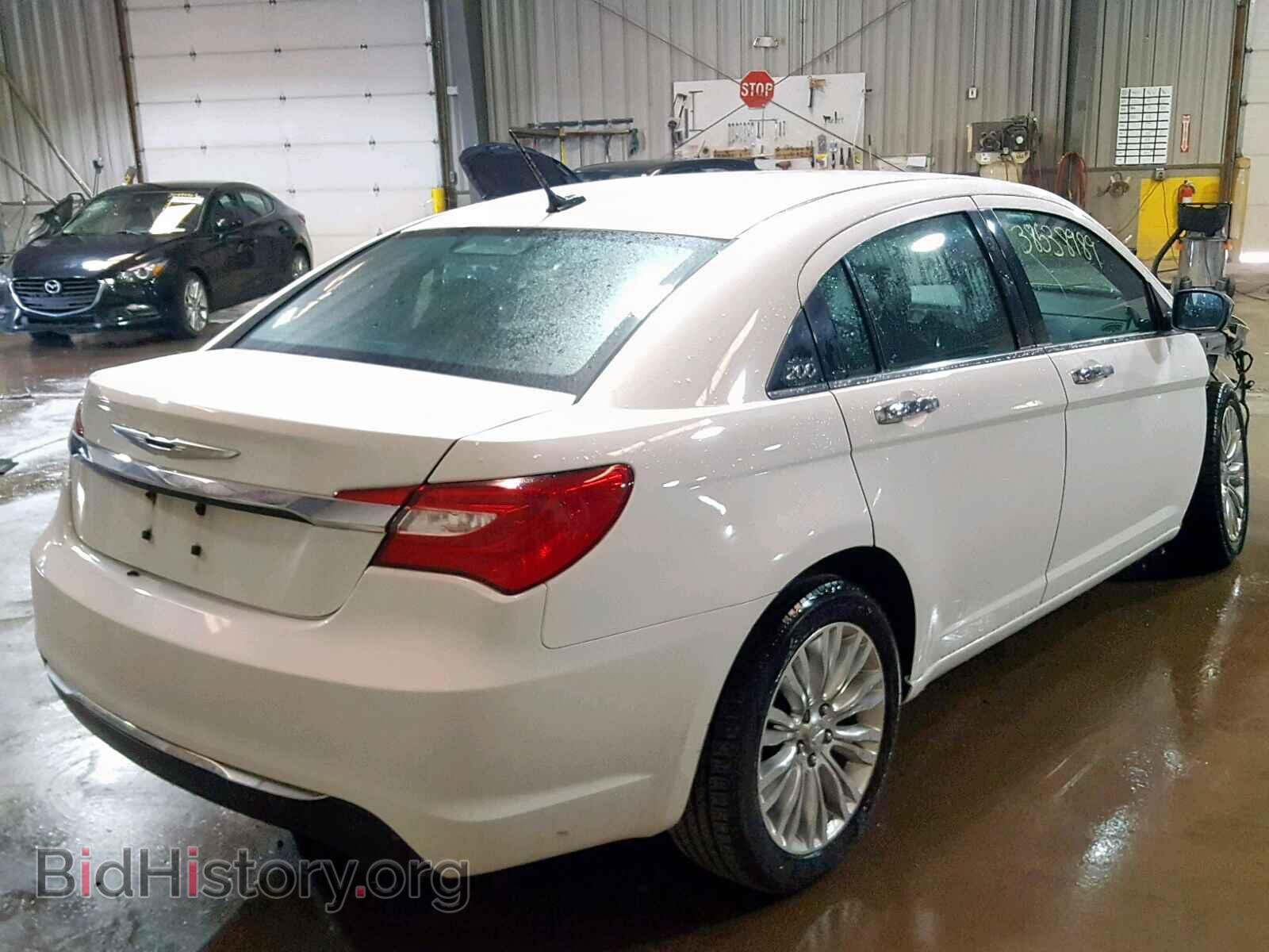 2012 CHRYSLER 200 - VIN: 1C3CCBCB0CN142941 - Фото 4