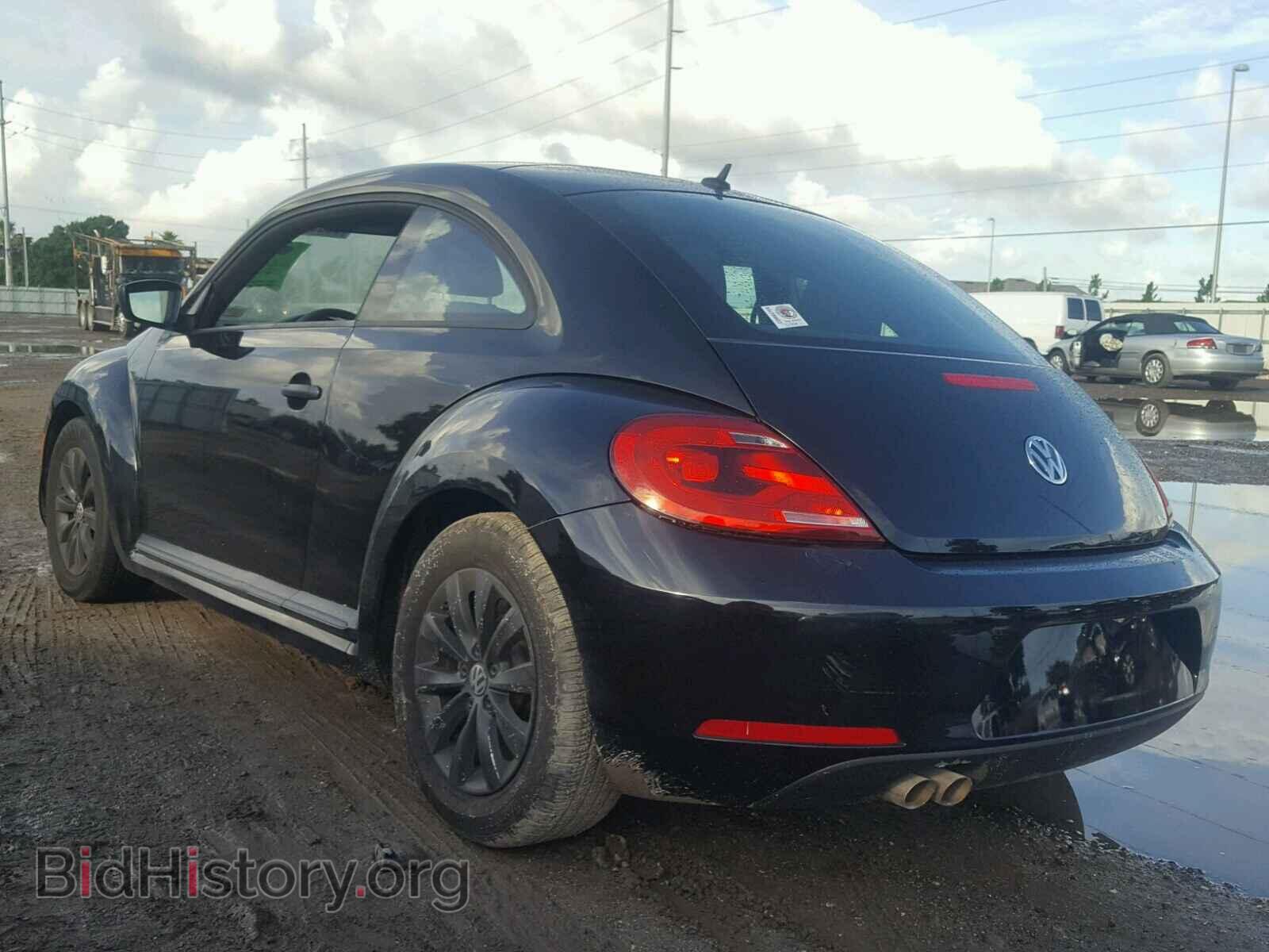 2014 VOLKSWAGEN BEETLE - VIN: 3VWFP7AT2EM620650 - Фото 3