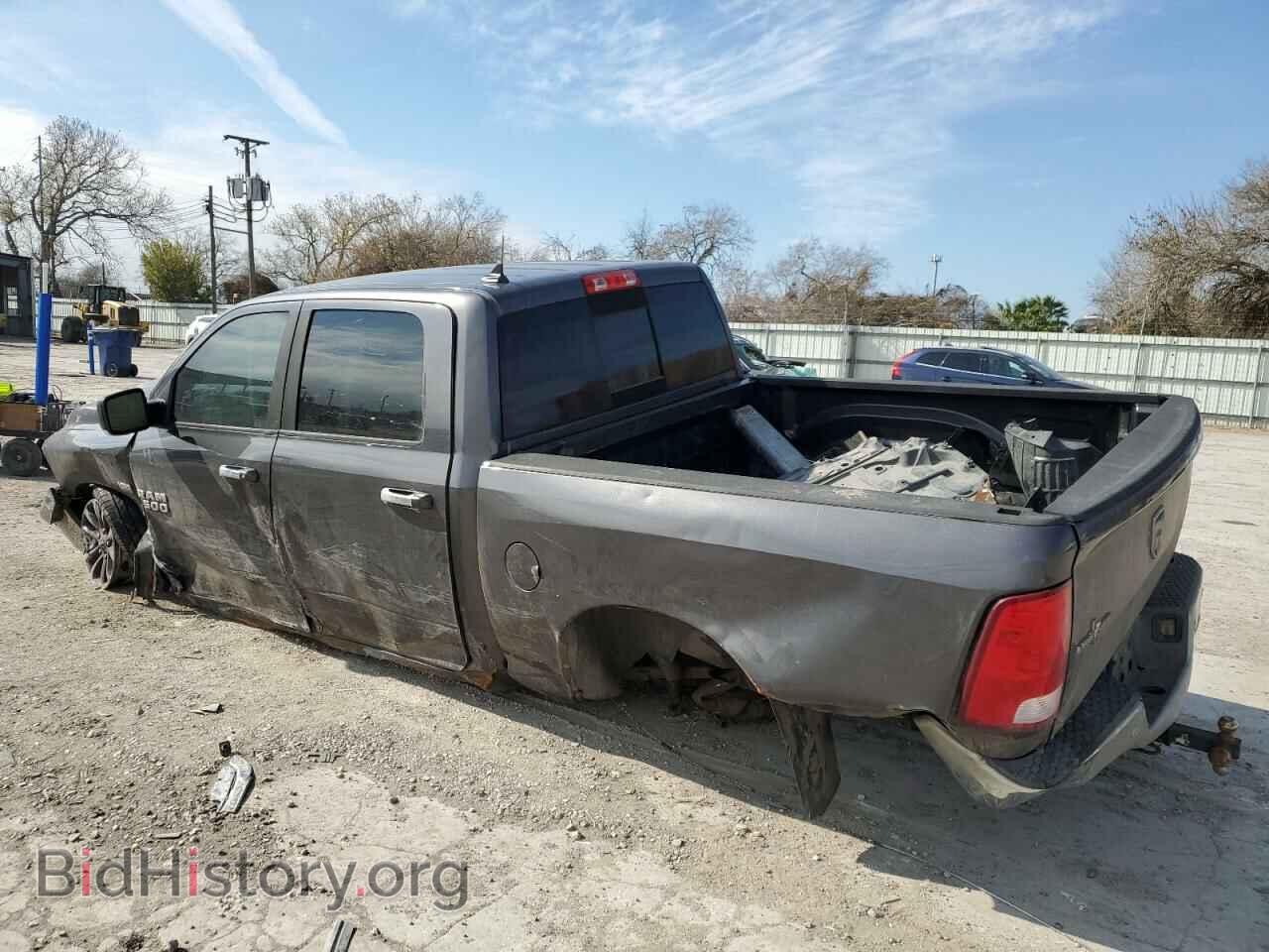 2016 RAM 1500 - VIN: 1C6RR6LT7GS194795 - Фото 2