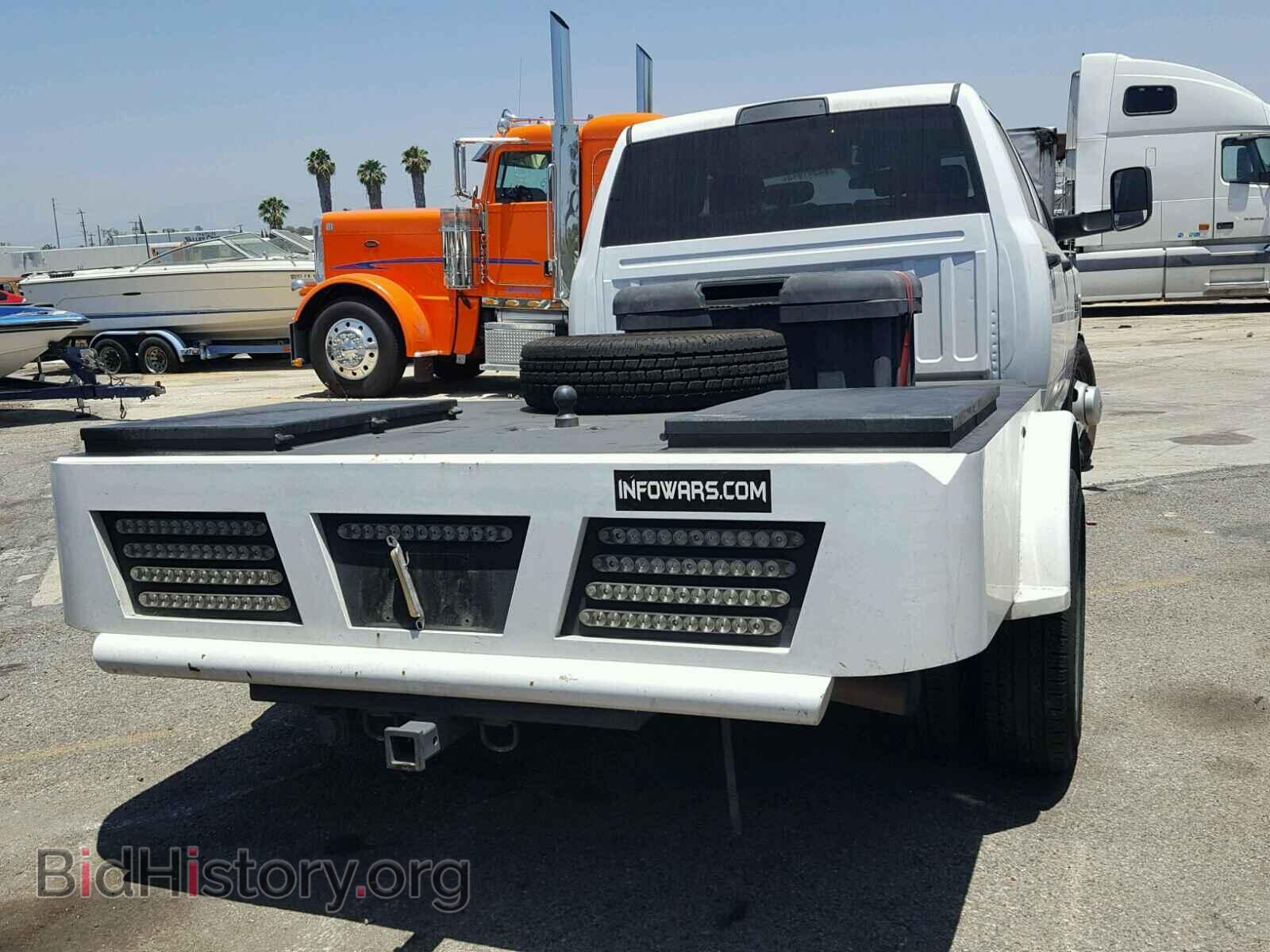 2014 RAM 3500 - VIN: 3C7WRTCL3EG318045 - Фото 4