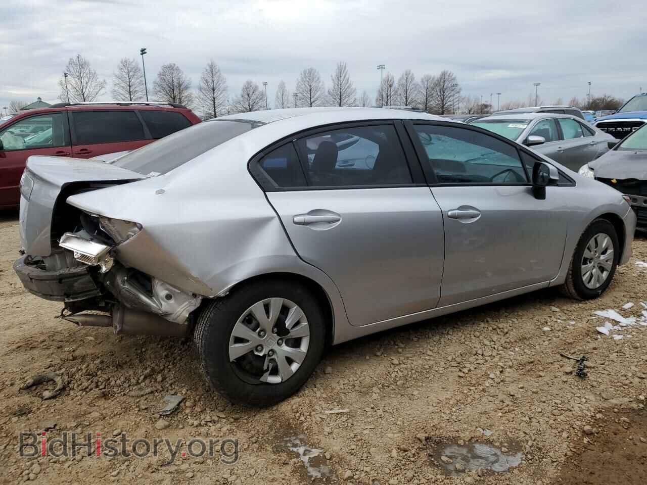 2012 HONDA CIVIC - VIN: 19XFB2F51CE045284 - Фото 3