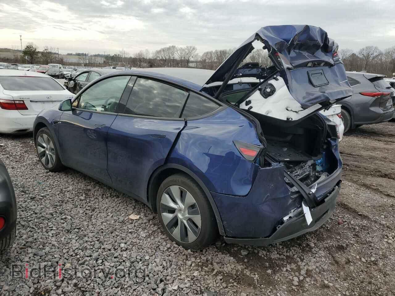2023 TESLA MODEL Y - VIN: 7SAYGAEE2PF689160 - Фото 2