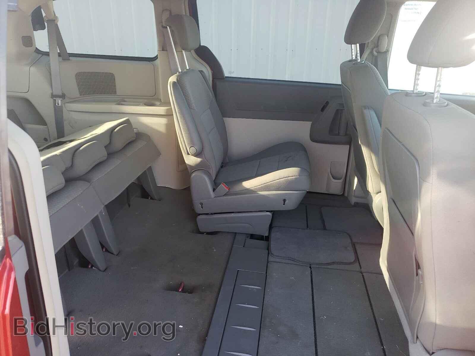 2008 CHRYSLER MINIVAN - VIN: 2A8HR44H38R750471 - Фото 6