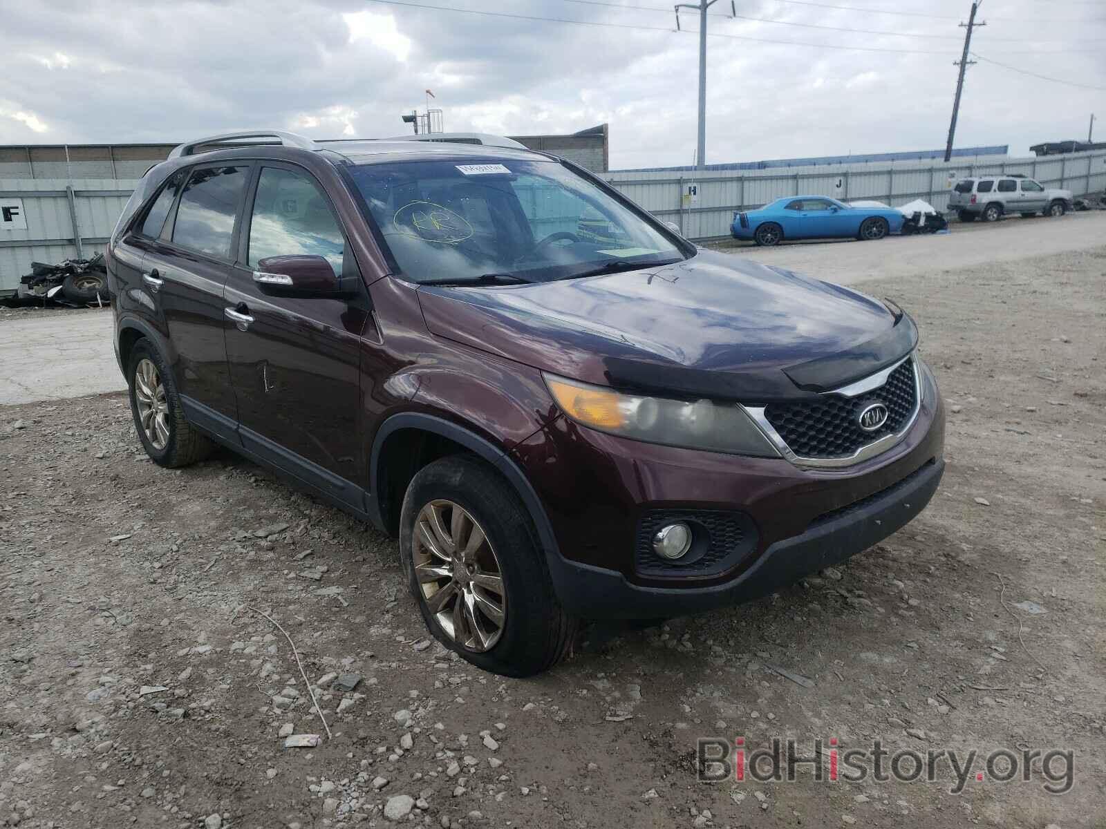 Photo 5XYKU4A24BG035819 - KIA SORENTO 2011