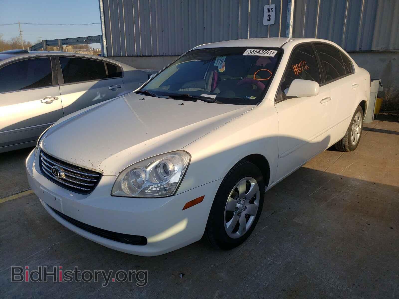 2007 KIA OPTIMA - VIN: KNAGE123X75130262 - Фото 2
