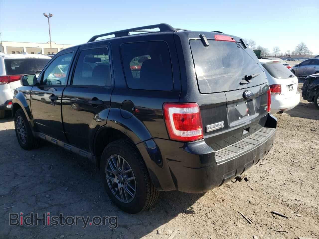 2011 FORD ESCAPE - VIN: 1FMCU0DG9BKA21098 - Фото 3