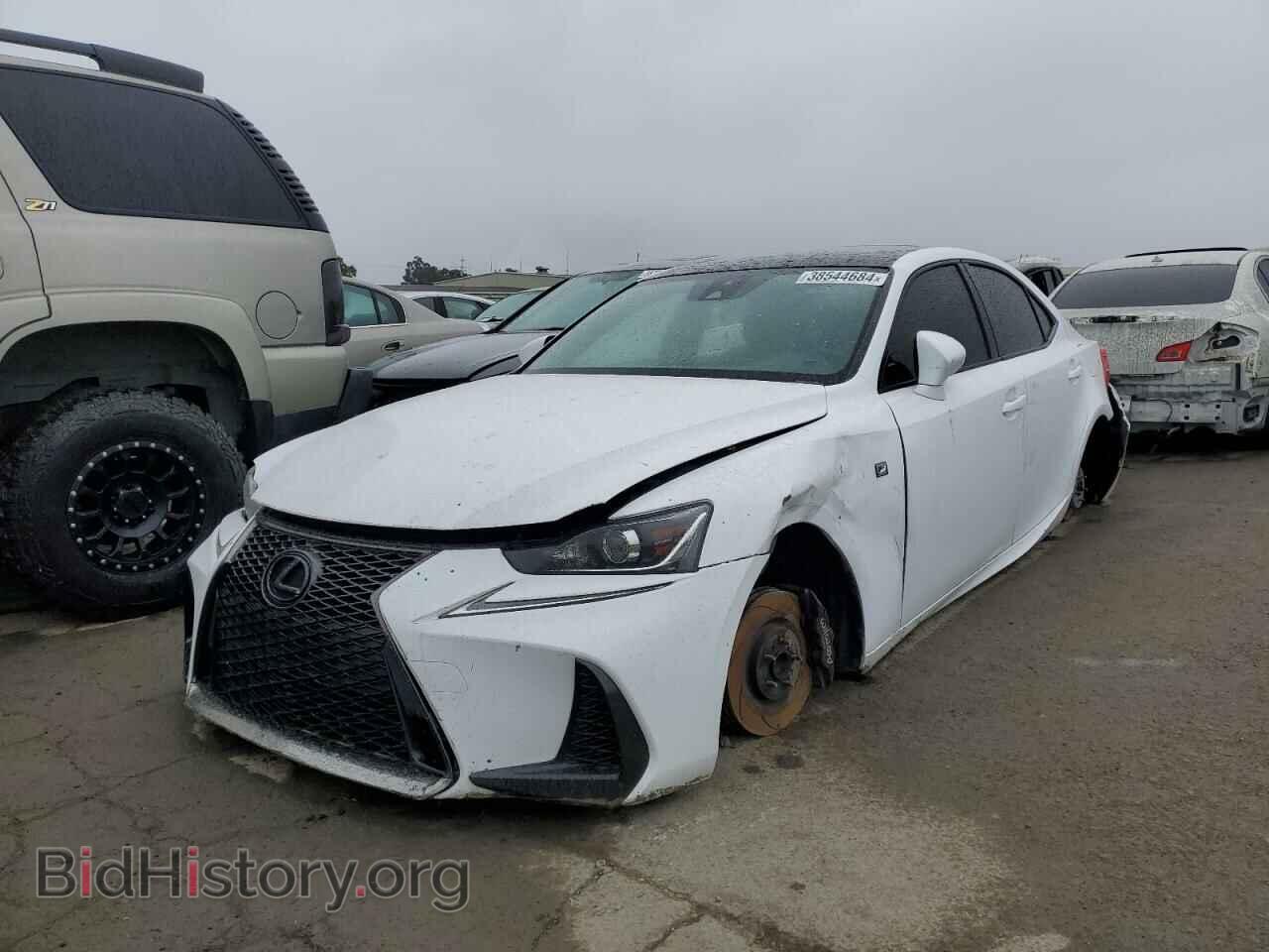 Photo JTHBA1D25H5045391 - LEXUS IS 2017