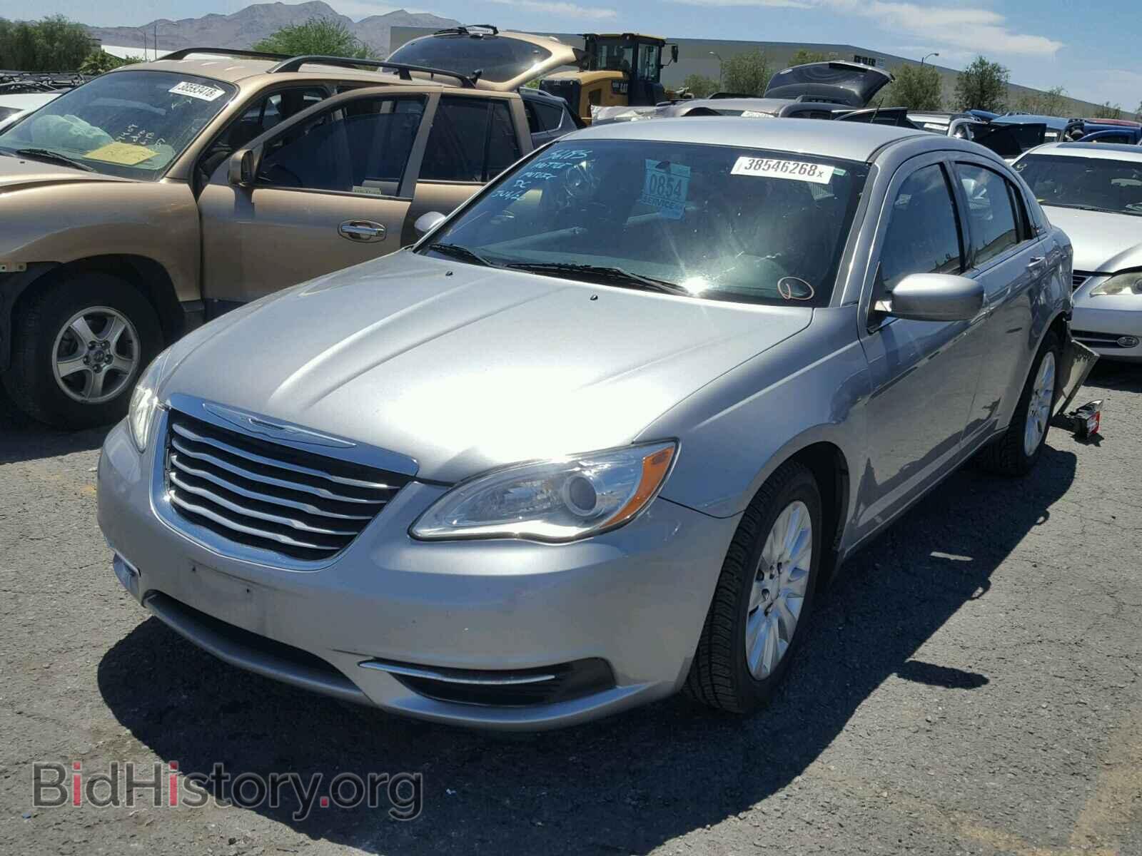 2014 CHRYSLER 200 - VIN: 1C3CCBAB8EN124693 - Фото 2