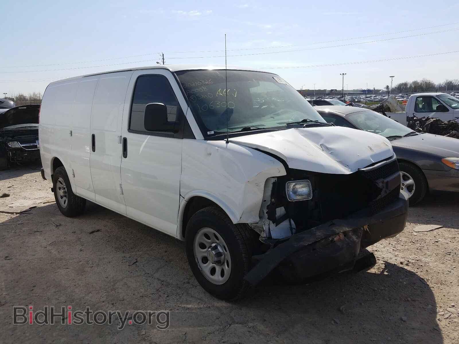 Photo 1GCSGAFX7C1106300 - CHEVROLET EXPRESS 2012