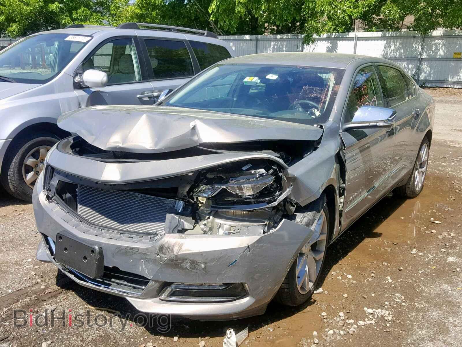 2019 CHEVROLET IMPALA - VIN: 1G1105S33KU133042 - Фото 2