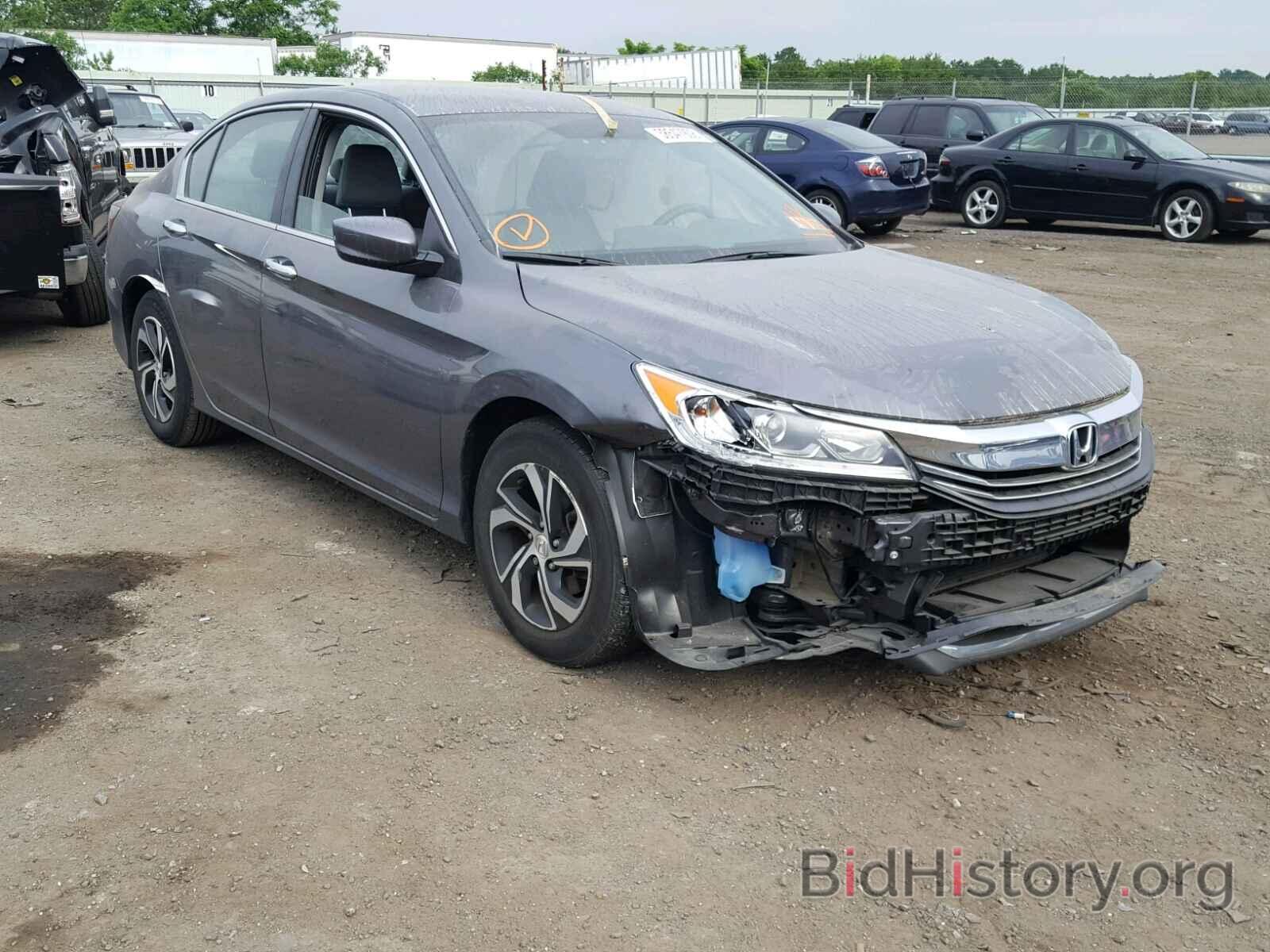 Photo 1HGCR2F30HA080049 - HONDA ACCORD LX 2017