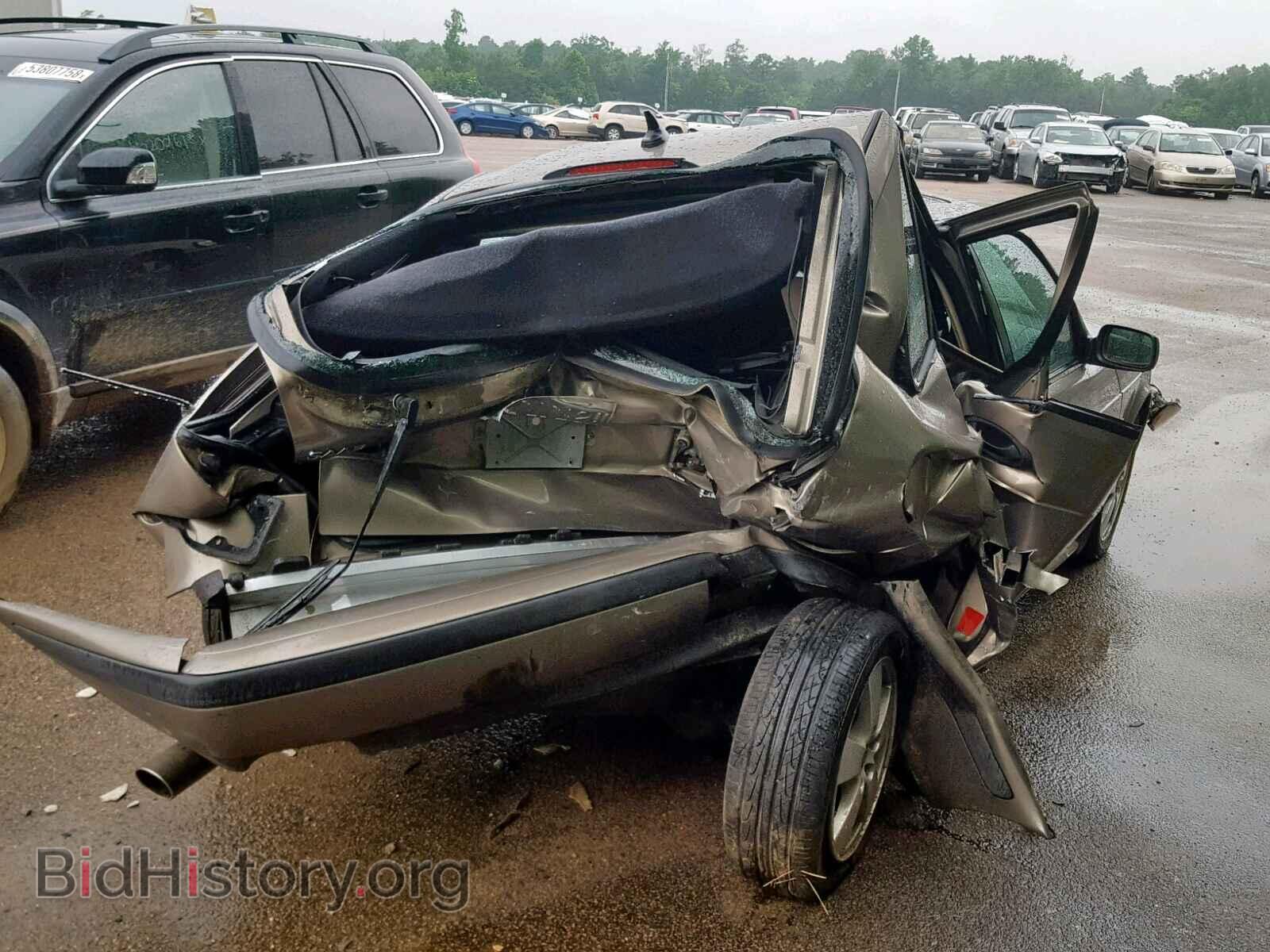 2002 SAAB 9 3 - VIN: YS3DF58K722016411 - Photo 4