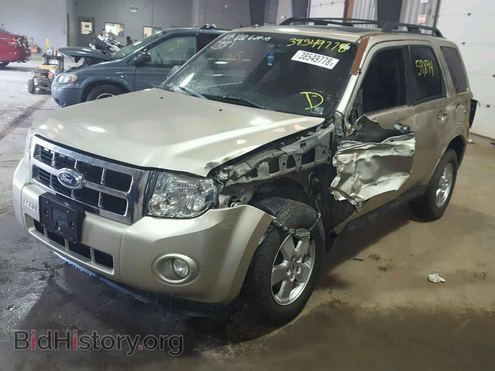 2011 FORD ESCAPE - VIN: 1FMCU9DG8BKA32100 - Фото 2