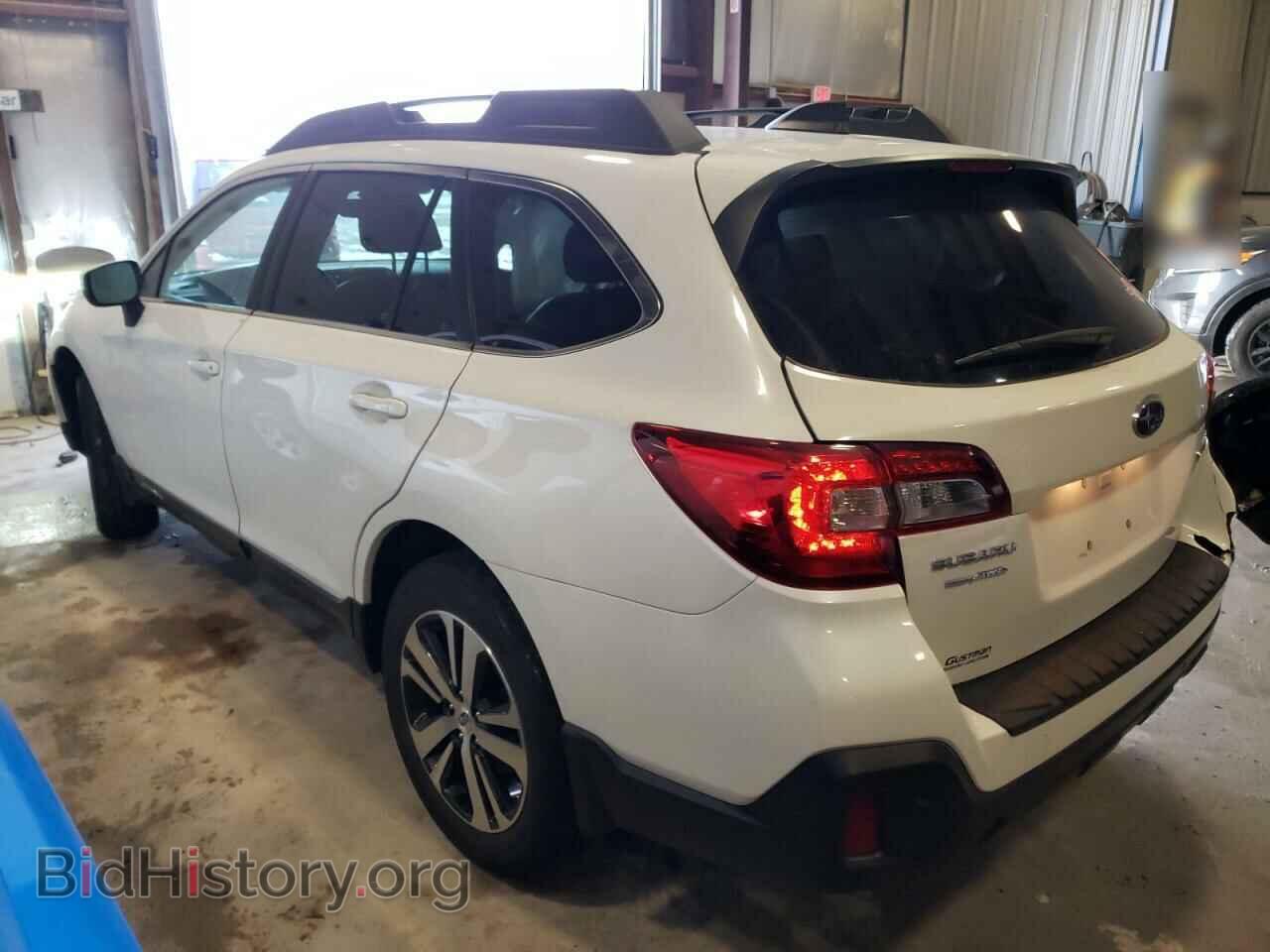2018 SUBARU OUTBACK - VIN: 4S4BSANC1J3294483 - Фото 2