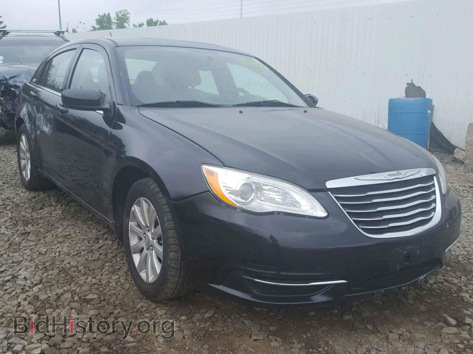 Photo 1C3BC1FG2BN620076 - CHRYSLER 200 2011