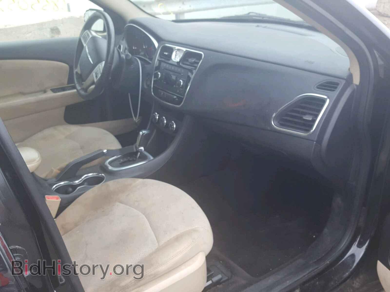 2011 CHRYSLER 200 - VIN: 1C3BC1FG2BN620076 - Фото 5