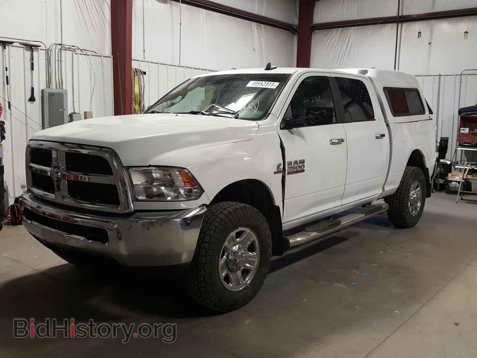 2017 RAM 2500 - VIN: 3C6UR5DL0HG678643 - Фото 2