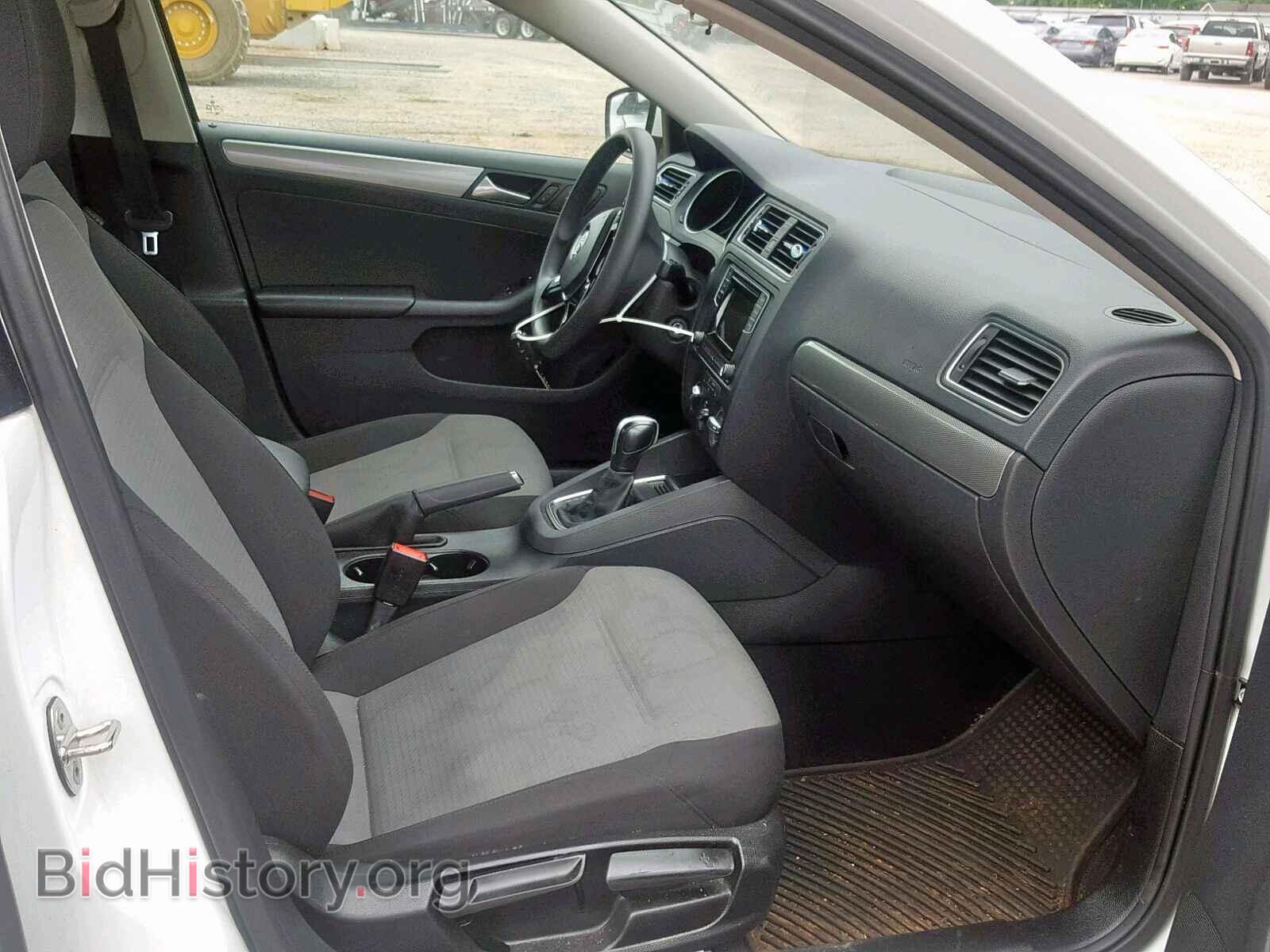 2017 VOLKSWAGEN JETTA - VIN: 3VW2B7AJ6HM251890 - Photo 5