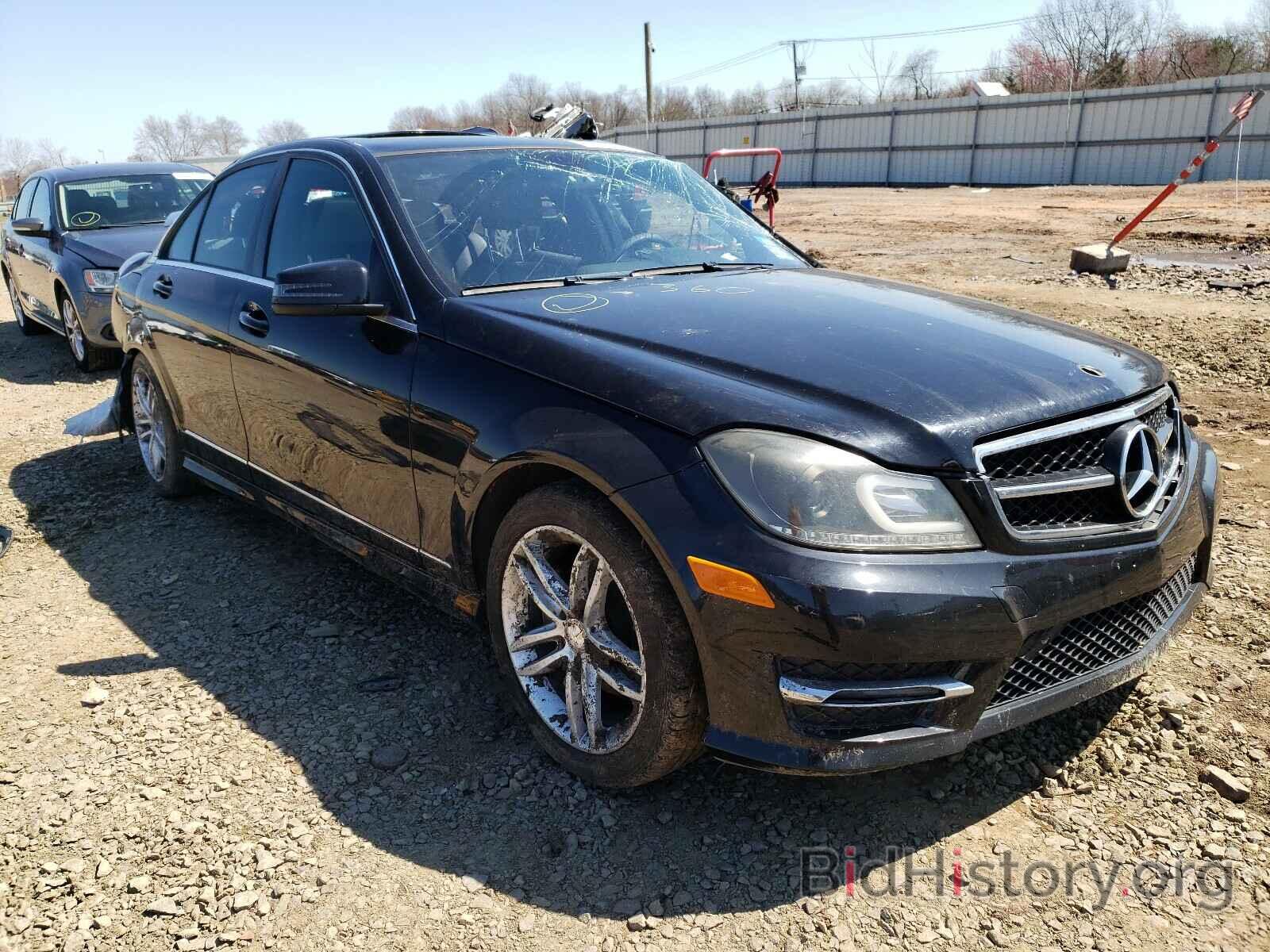 Photo WDDGF8BB9CR203713 - MERCEDES-BENZ C CLASS 2012