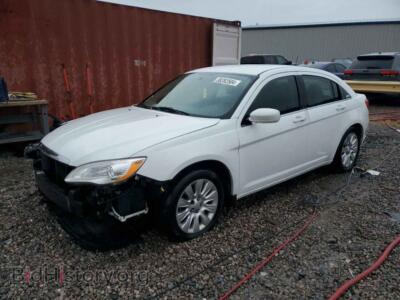 2013 Chrysler 200 LX, white — VIN 1C3CCBABXDN640505, Copart