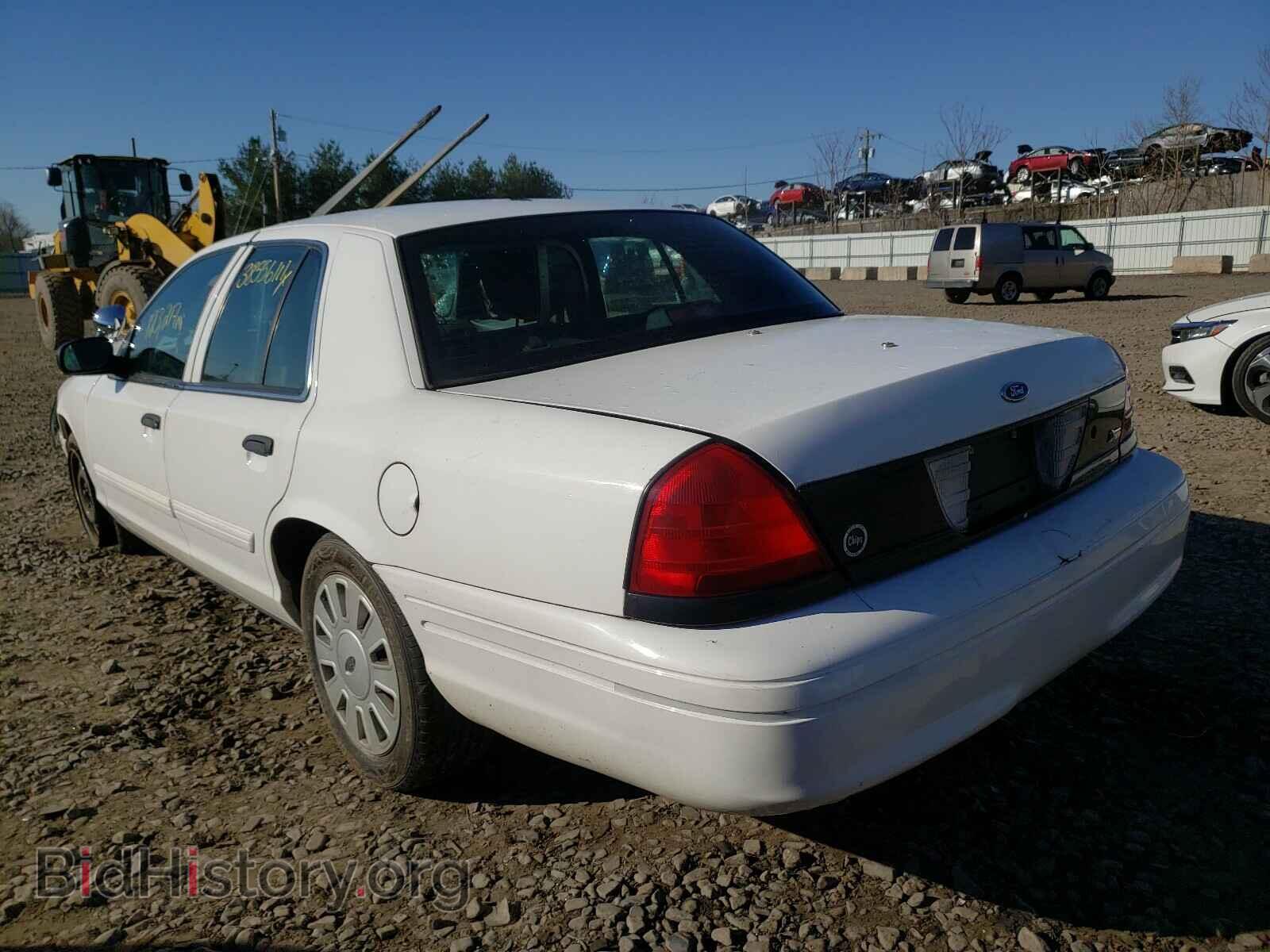 2011 FORD CROWN VIC - VIN: 2FABP7BV1BX105808 - Фото 3