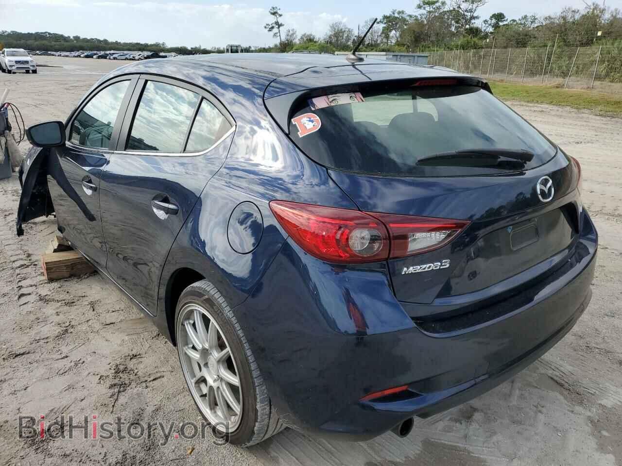 2018 MAZDA 3 - VIN: 3MZBN1L33JM239155 - Фото 2