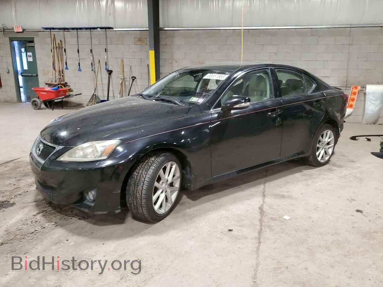 Photo JTHCF5C24B5046621 - LEXUS IS 2011