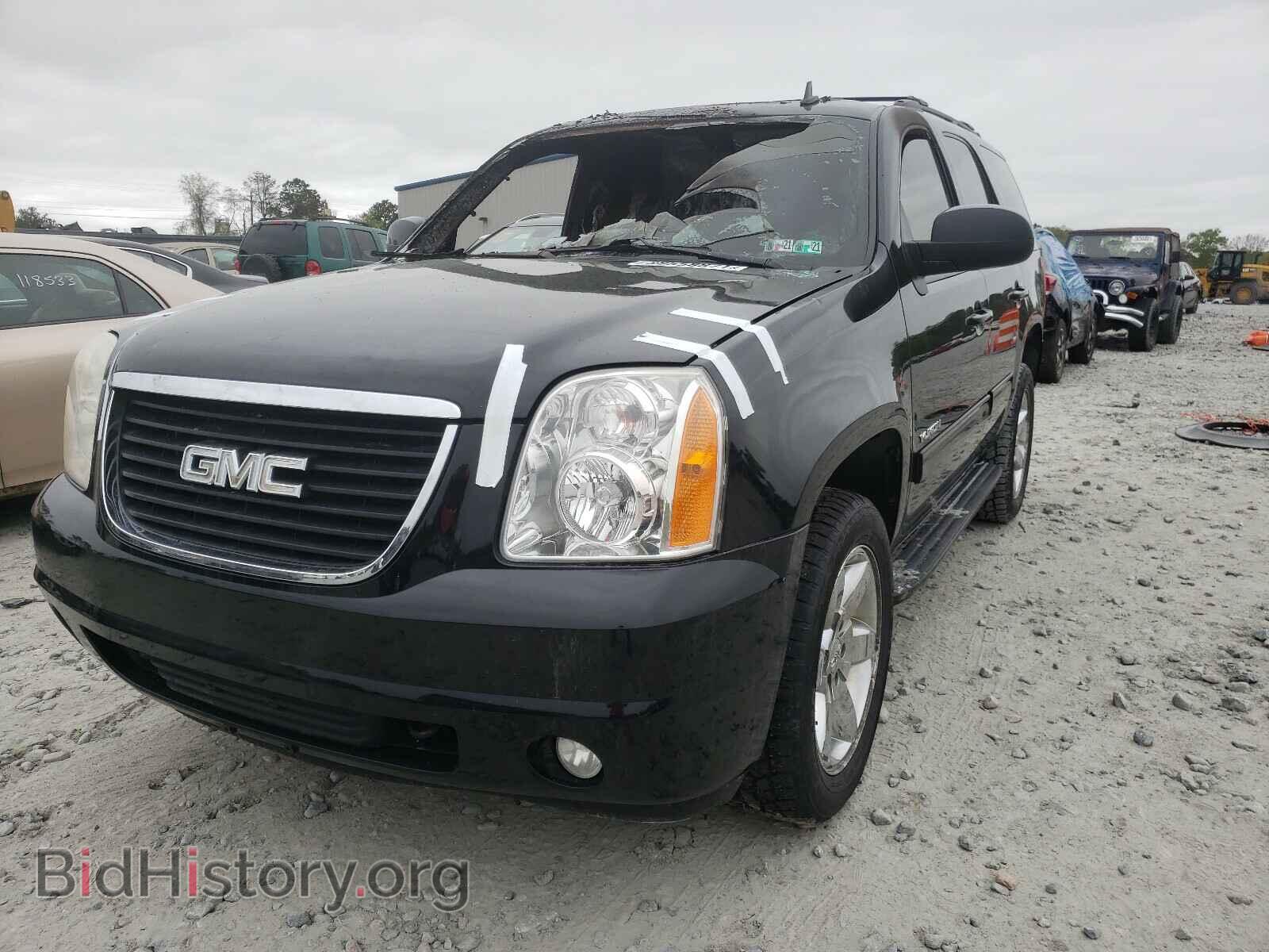 2011 GMC YUKON - VIN: 1GKS2CE01BR321416 - Фото 2