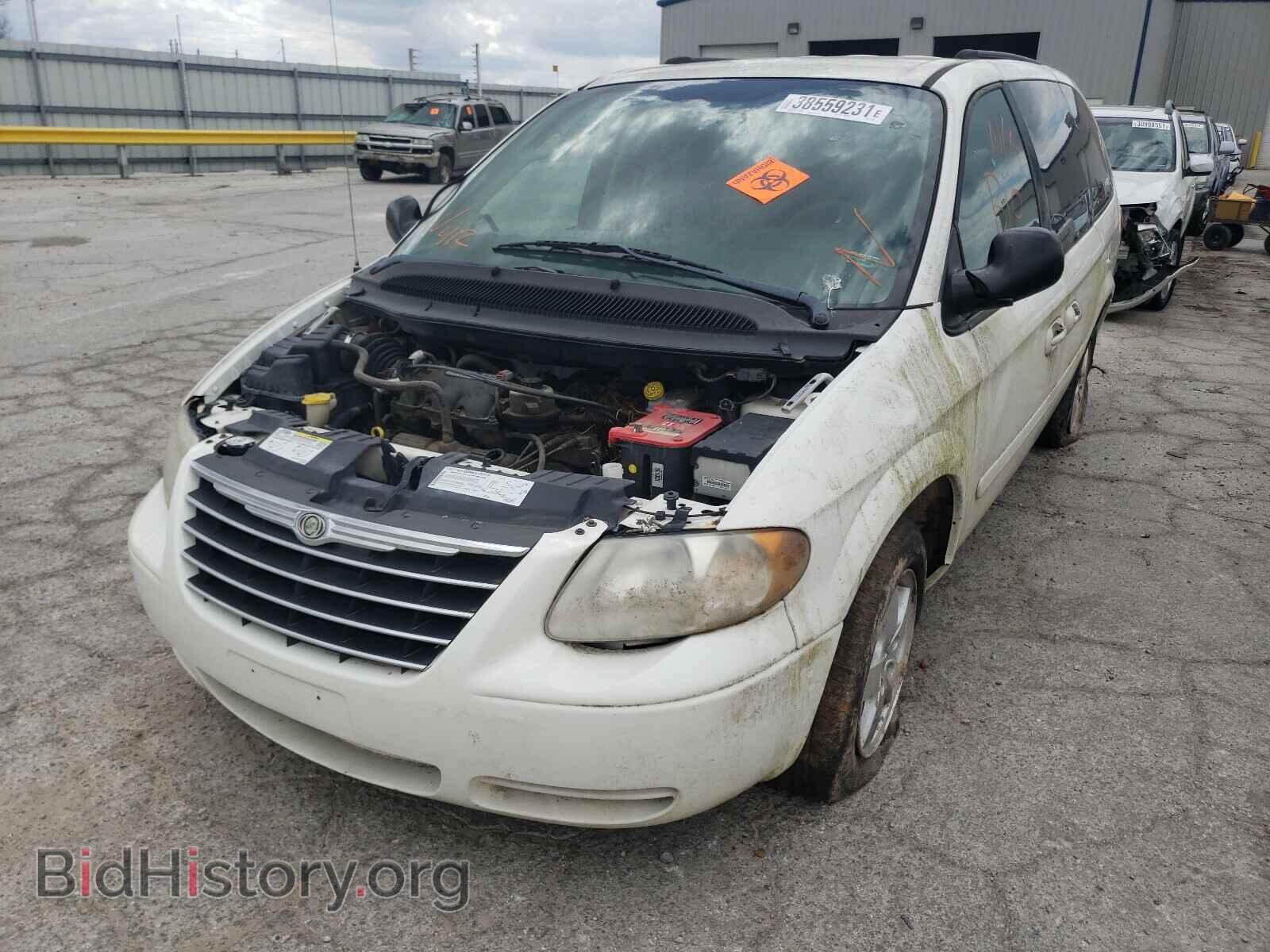 2006 CHRYSLER MINIVAN - VIN: 1A4GP44R56B613278 - Фото 2