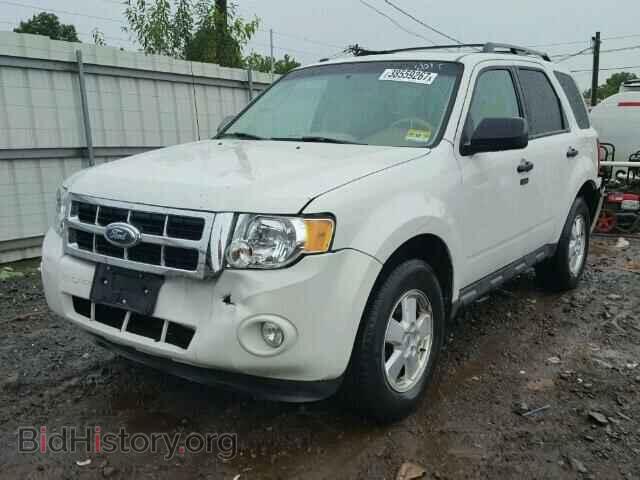 2011 FORD ESCAPE - VIN: 1FMCU0DG3BKC43801 - Фото 2