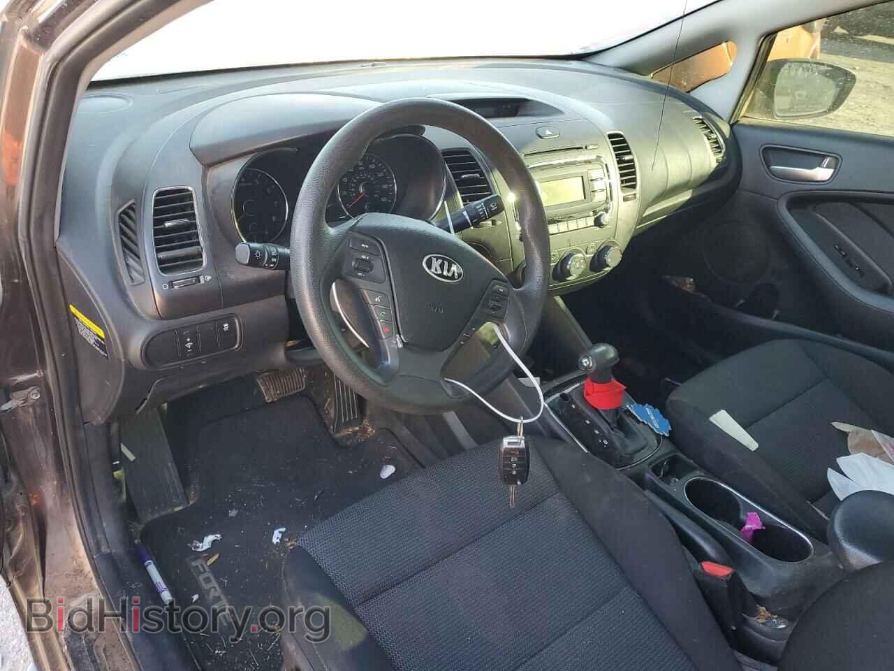 2017 KIA FORTE - VIN: 3KPFK4A74HE108048 - Фото 8