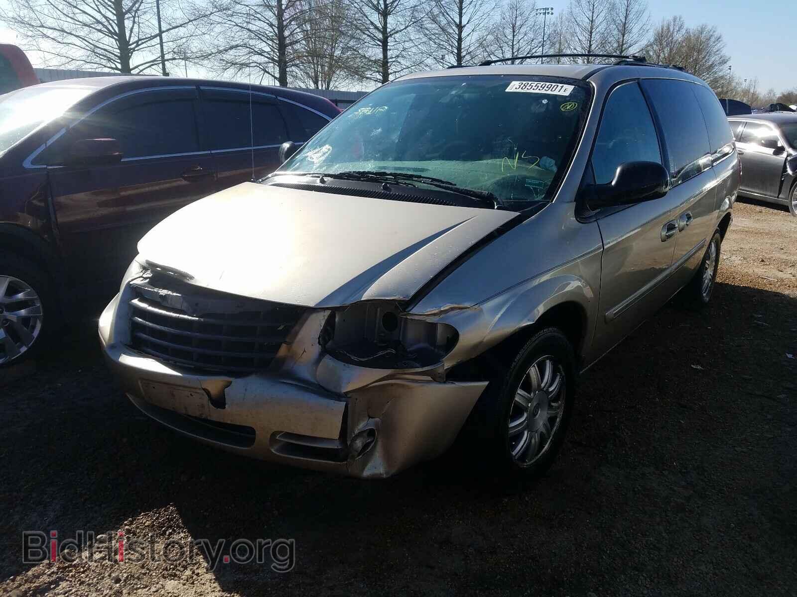 2006 CHRYSLER MINIVAN - VIN: 2A4GP54L26R837031 - Фото 2