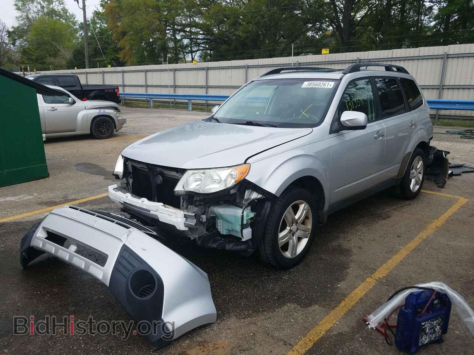 2010 SUBARU FORESTER - VIN: JF2SH6CC3AH705017 - Фото 2