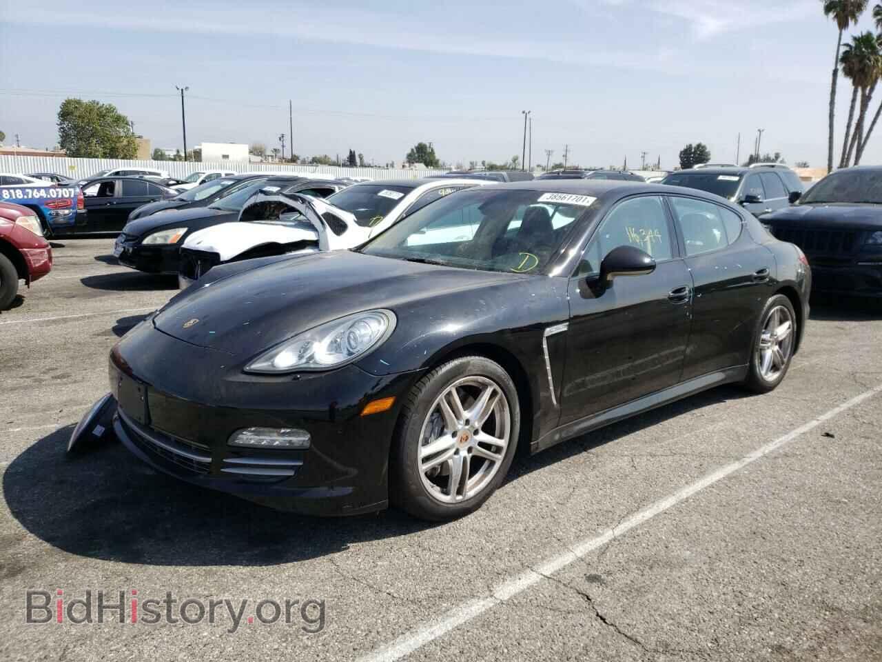 2013 PORSCHE PANAMERA - VIN: WP0AA2A74DL018322 - Фото 2