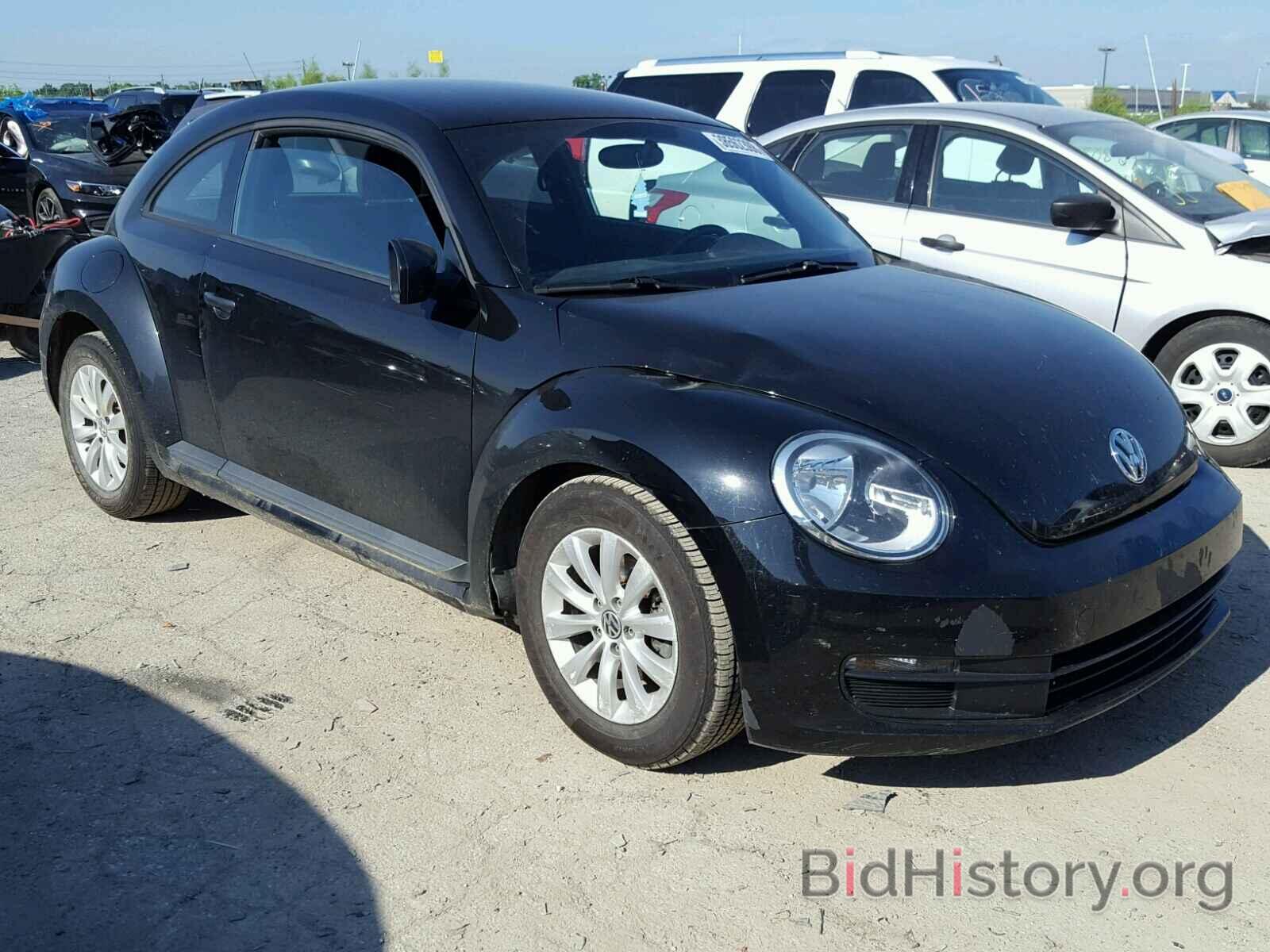 Фотография 3VWFX7AT6DM603011 - VOLKSWAGEN BEETLE 2013