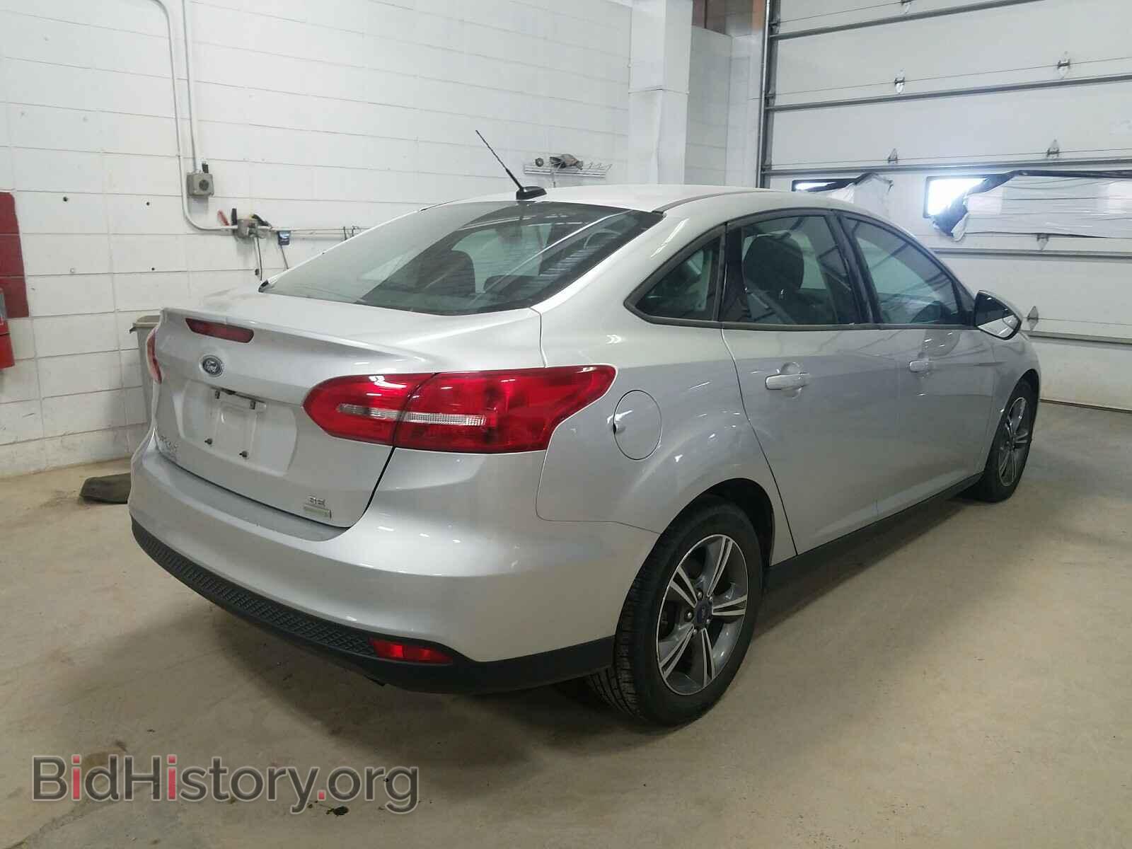 2017 FORD FOCUS - VIN: 1FADP3FE3HL223053 - Фото 4