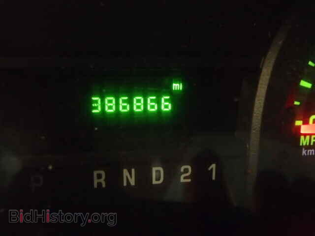 2010 FORD ECONOLINE - VIN: 1FBNE3BL2ADA98284 - Фото 8