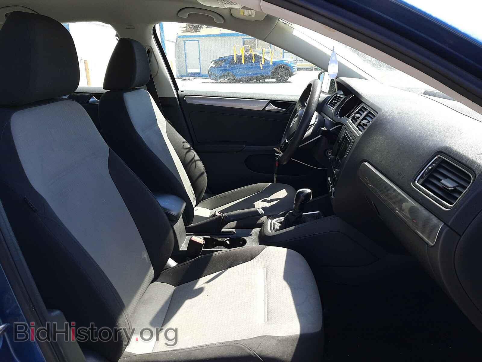 2017 VOLKSWAGEN JETTA - VIN: 3VW2B7AJ1HM317603 - Фото 5