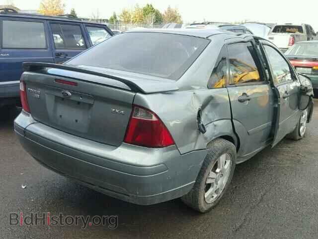 2005 FORD FOCUS - VIN: 1FAFP34NX5W120220 - Фото 4